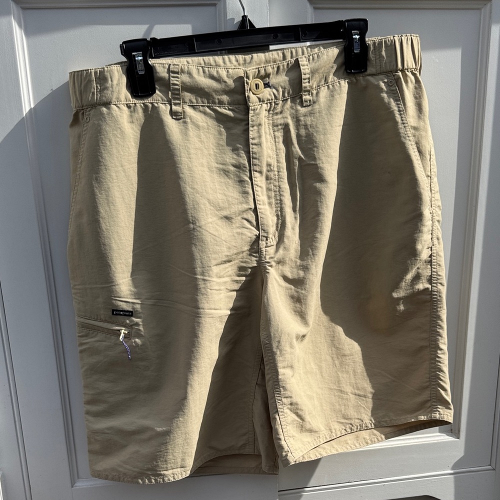 Patagonia Men's Tan Shorts